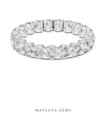 Load image into Gallery viewer, Maylaya Gems round scalloped eternity band lab-grown diamond band in white gold
