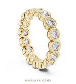 Load image into Gallery viewer, Maylaya Gems round bezel eternity band lab-grown diamond band in yellow gold
