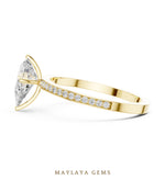 Load image into Gallery viewer, Maylaya Gems pear fine pavé lab-grown diamond ring in yellow gold
