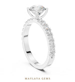 Load image into Gallery viewer, Maylaya Gems round fine pavé lab-grown diamond ring in white gold
