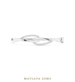Load image into Gallery viewer, Maylaya Gems lab-grown diamond bracelet in white gold

