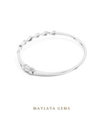 Load image into Gallery viewer, Maylaya Gems lab-grown diamond bracelet in white gold
