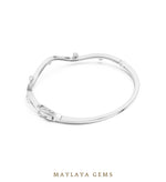 Load image into Gallery viewer, Maylaya Gems lab-grown diamond bracelet in white gold
