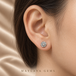 Load image into Gallery viewer, Maylaya Gems STK133 on-ear illustration, scaled to approximate carat-to-millimetre dimensions; actual fit varies.
