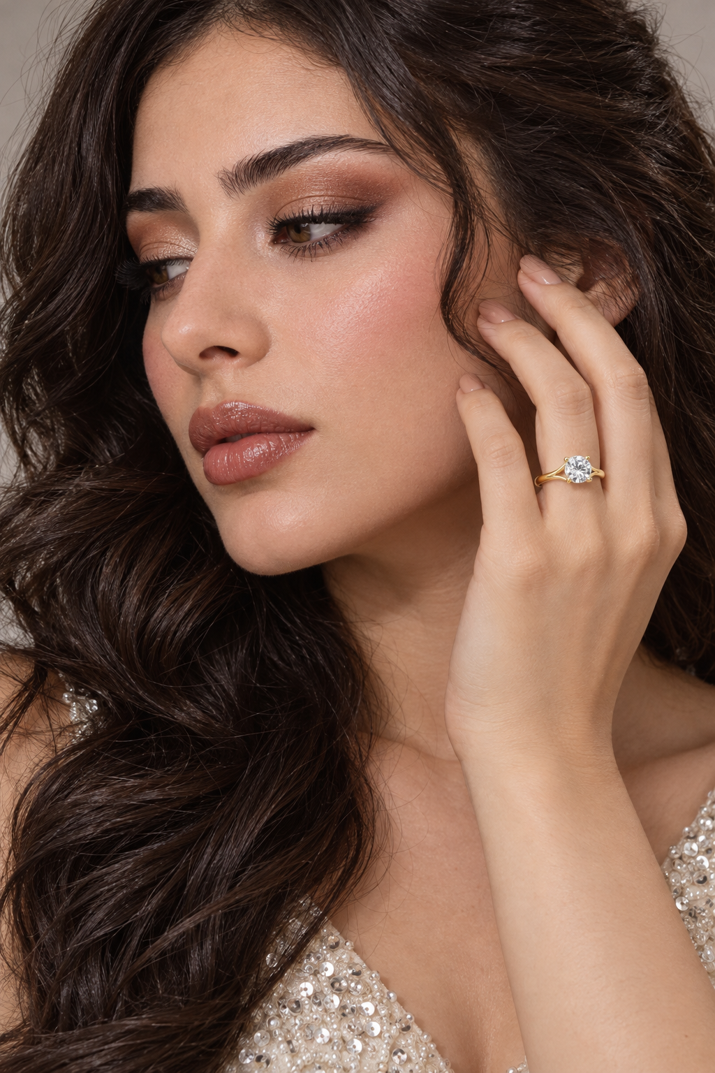 Maylaya Gems 1 ct Round Open Cathedral Solitaire Lab-Grown Diamond Ring — AI-generated young adult model in eveningwear / ภาพจำลองนางแบบสวมแหวนด้วย AI