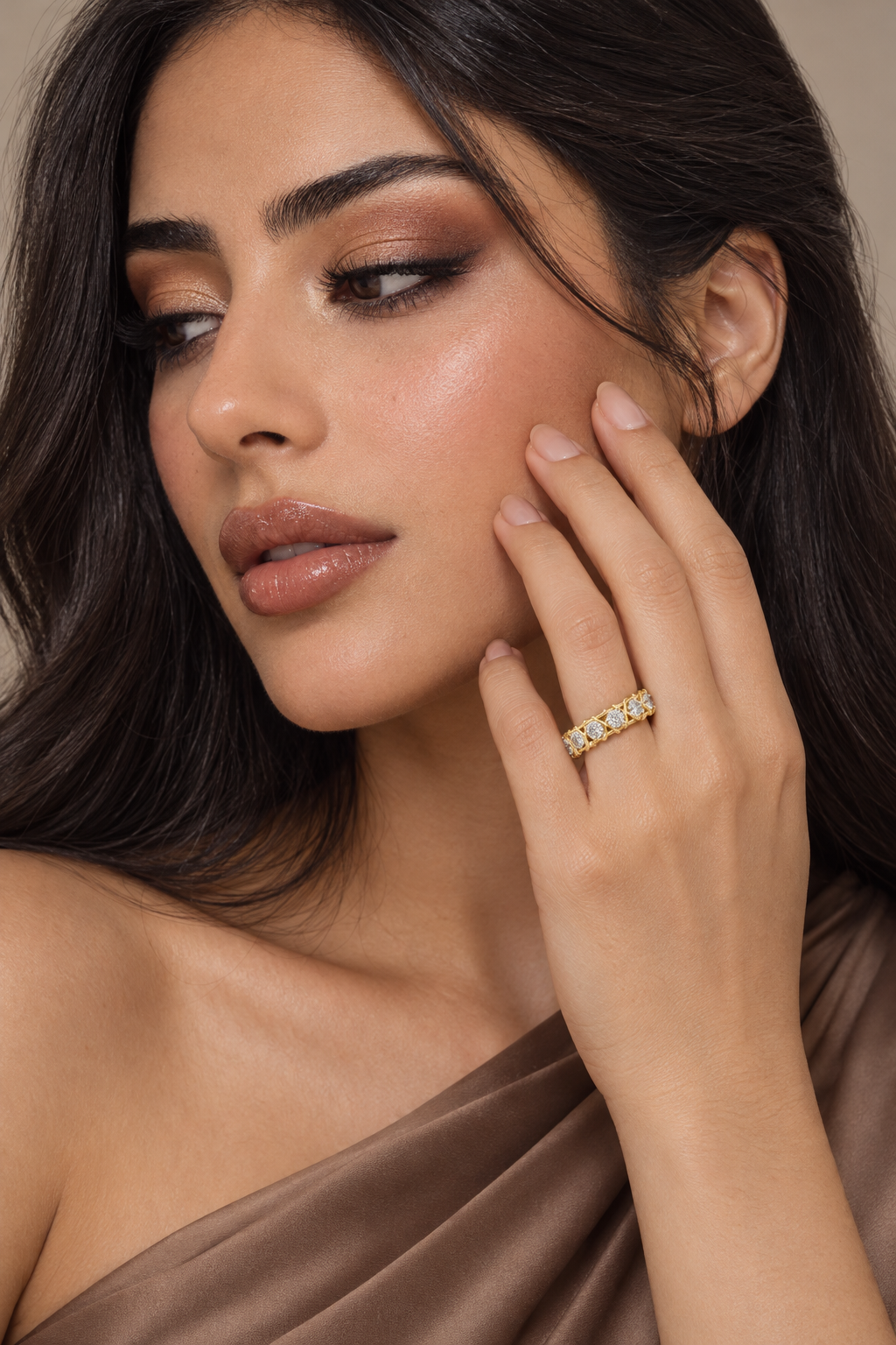 Maylaya Gems 1.04 ct Cross Link Eternity Lab-Grown Diamond Band — AI-generated young adult model in eveningwear / ภาพจำลองนางแบบสวมแหวนด้วย AI