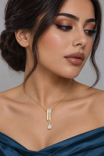 Load image into Gallery viewer, Maylaya Gems 0.484 ct Mixed-Cut Lab-Grown Diamond Pendant — AI-generated young adult model in eveningwear / ภาพจำลองนางแบบสวมเครื่องประดับด้วย AI
