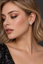 Load image into Gallery viewer, Maylaya Gems 9K Gold 2 ct Oval Lab-Grown Diamond Earrings — SPS6 — AI-generated young adult model in eveningwear / ภาพจำลองนางแบบสวมเครื่องประดับด้วย AI

