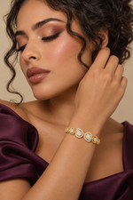 Load image into Gallery viewer, Maylaya Gems 1.73 ct Round Lab-Grown Diamond Bracelet — AI-generated young adult model in eveningwear / ภาพจำลองนางแบบสวมเครื่องประดับด้วย AI

