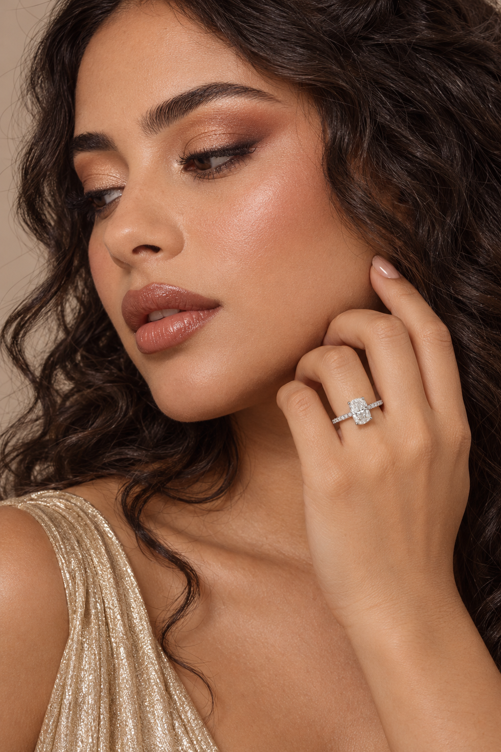 Maylaya Gems White Rhodium 9K Cushion 1.06ct Lab-Grown Diamond Solitaire Ring — M089 — AI-generated young adult model in eveningwear / ภาพจำลองนางแบบสวมเครื่องประดับด้วย AI