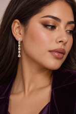 Load image into Gallery viewer, Maylaya Gems 2.776 ct Mixed-Cut Linear Drop Lab-Grown Diamond Earrings — AI-generated young adult model in eveningwear / ภาพจำลองนางแบบสวมเครื่องประดับด้วย AI
