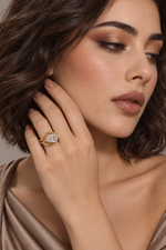 Load image into Gallery viewer, Maylaya Gems 14K Gold 1.1 ct Pear Lab-Grown Diamond Ring — M112 — AI-generated young adult model in eveningwear / ภาพจำลองนางแบบสวมเครื่องประดับด้วย AI
