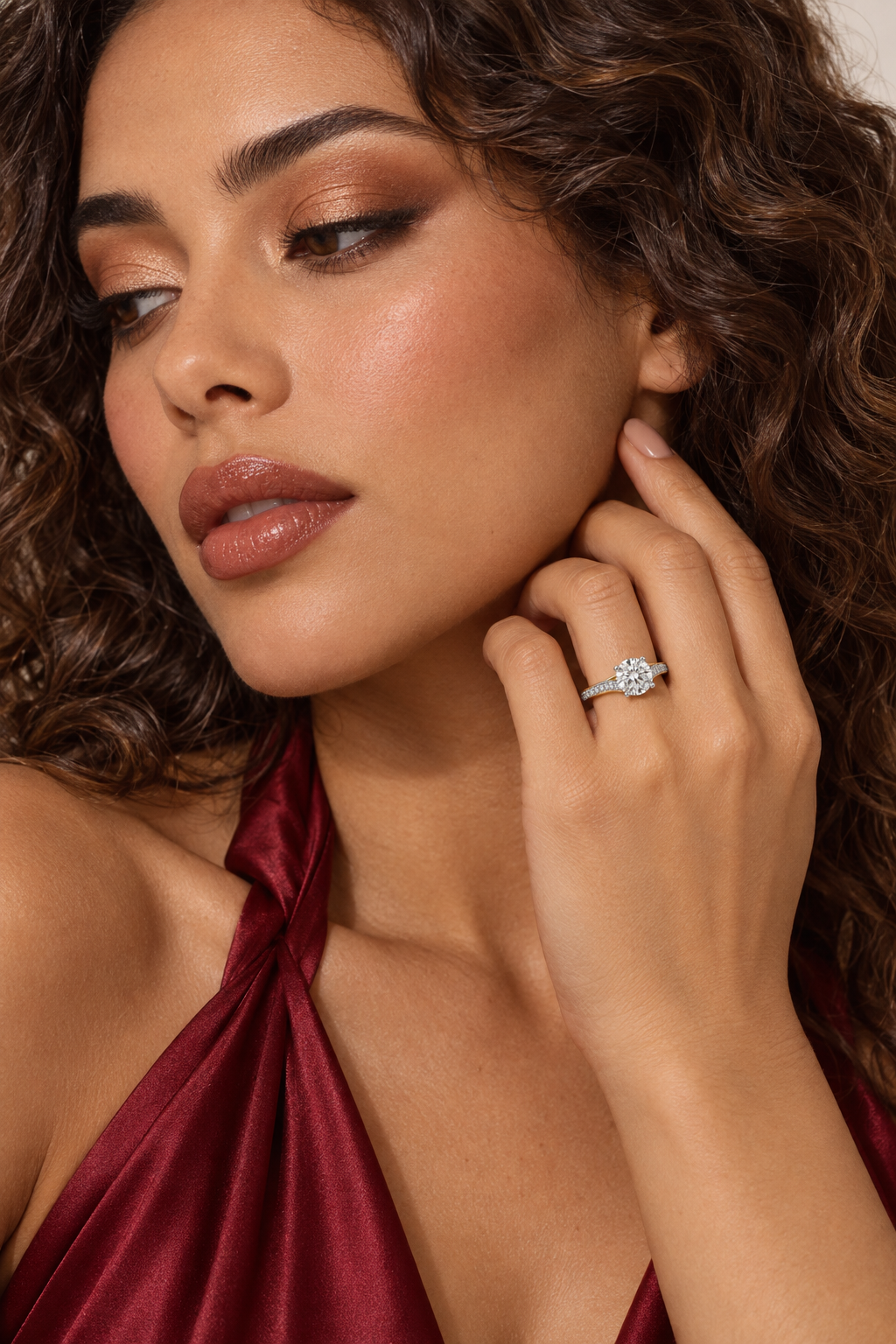 Maylaya Gems 9K Gold 1.57 ct Round Lab-Grown Diamond Ring — MS02 — AI-generated young adult model in eveningwear / ภาพจำลองนางแบบสวมเครื่องประดับด้วย AI