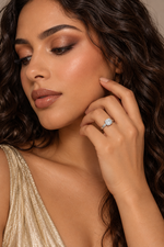 Load image into Gallery viewer, Maylaya Gems 1 ct Round Lab-Grown Diamond Ring - LR-0005 — AI-generated young adult model in eveningwear / ภาพจำลองนางแบบสวมเครื่องประดับด้วย AI
