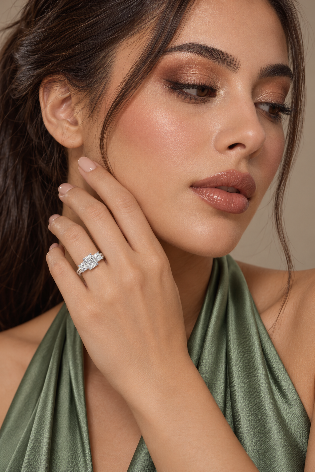Maylaya Gems 1.16 ct Emerald Lab-Grown Diamond Ring - LR-0034 — AI-generated young adult model in eveningwear / ภาพจำลองนางแบบสวมเครื่องประดับด้วย AI