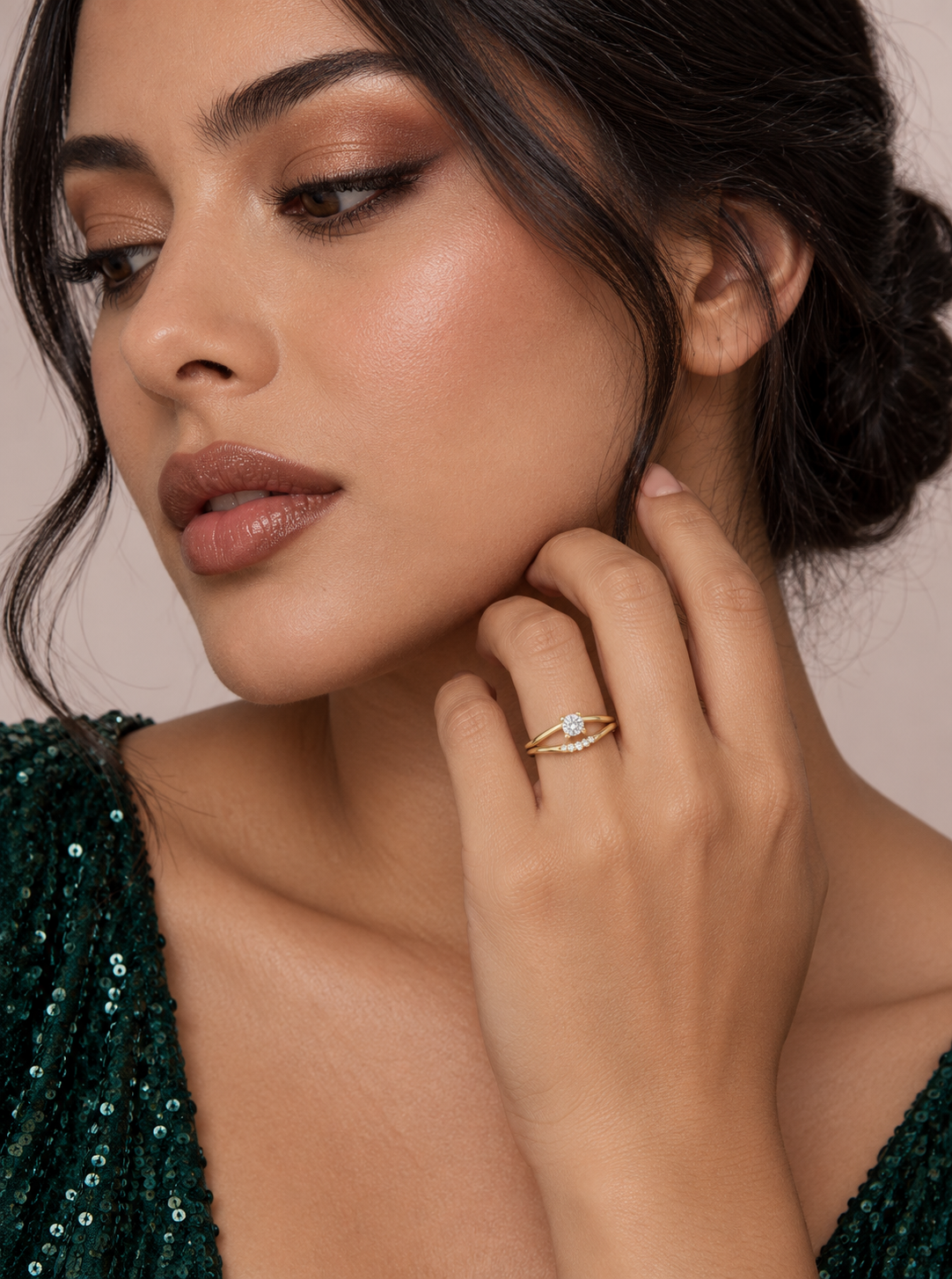  ภาพจำลองนางแบบสวมเครื่องประดับด้วย ai