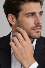Load image into Gallery viewer, Maylaya Gems 0.408 ct Open Ribbed Lab-Grown Diamond Band — AI-generated adult male model wearing the ring / ภาพจำลองนายแบบสวมแหวนด้วย AI
