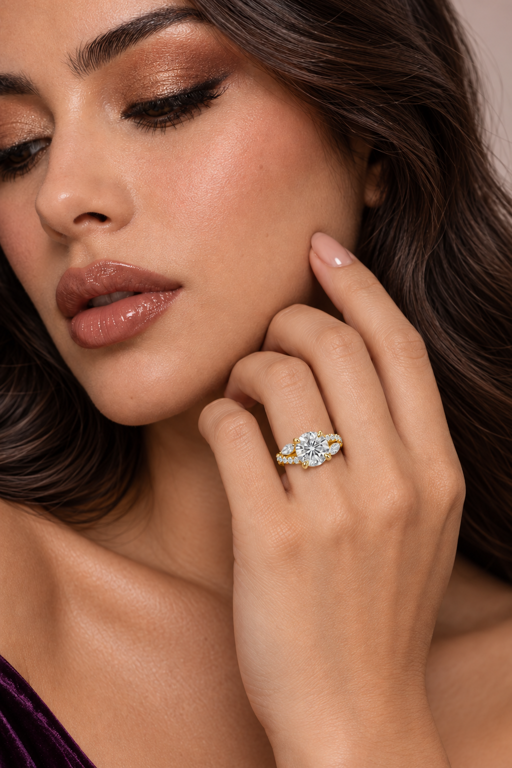 Maylaya Gems 2.272 ct Round Marquise Trilogy Lab-Grown Diamond Ring — AI-generated young adult model in eveningwear / ภาพจำลองนางแบบสวมเครื่องประดับด้วย AI