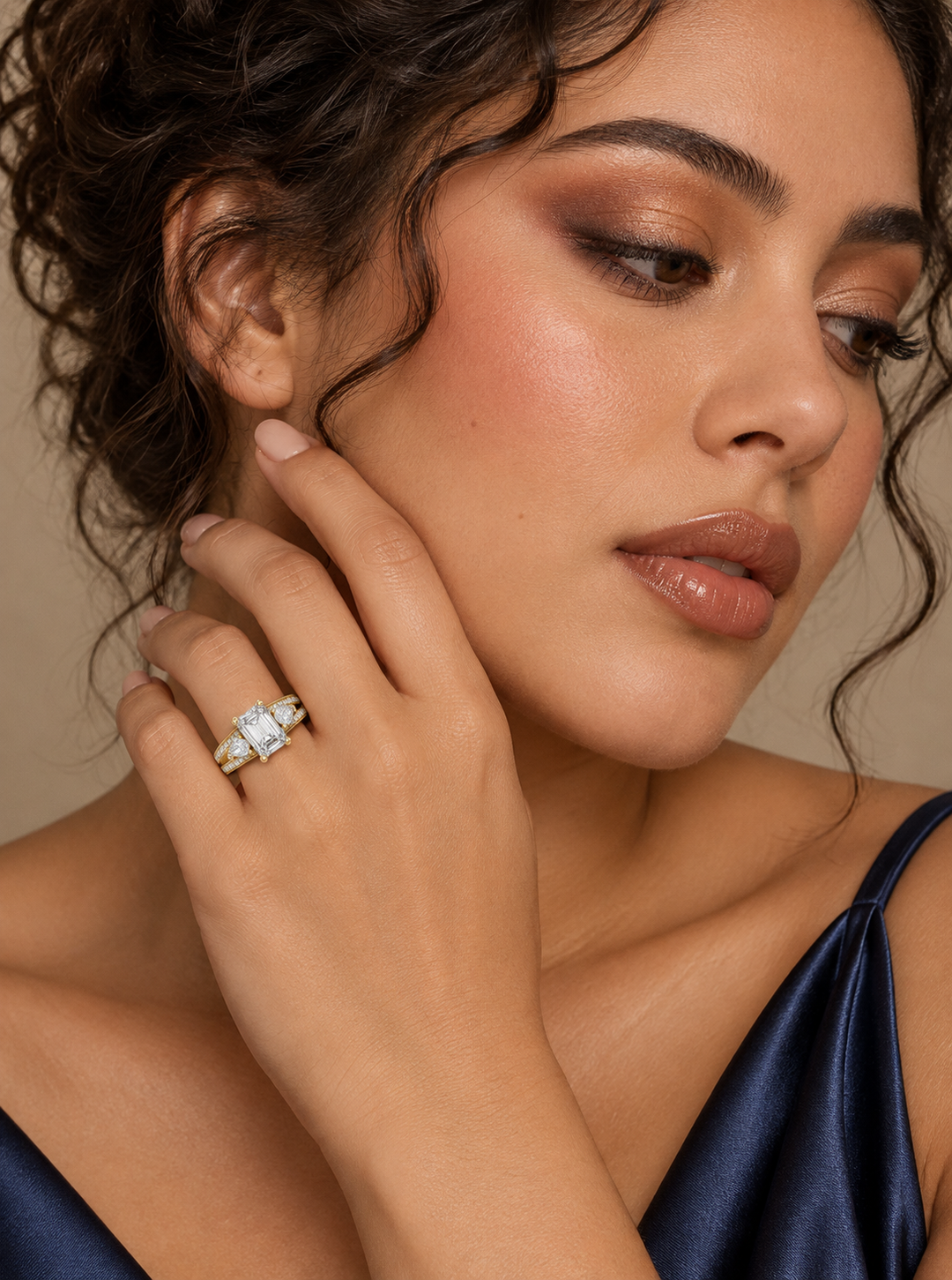 Maylaya Gems 3.096 ct Emerald Pear Pave Trilogy Lab-Grown Diamond Ring — AI-generated young adult model in eveningwear / ภาพจำลองนางแบบสวมเครื่องประดับด้วย AI