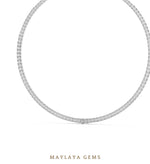 Load image into Gallery viewer, Maylaya Gems necklace in white gold
