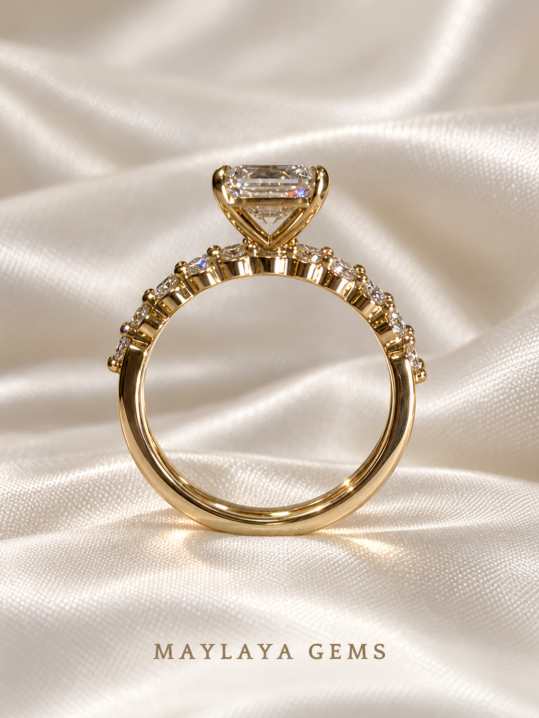 Maylaya Gems ST002 two-ring bridal set — side view