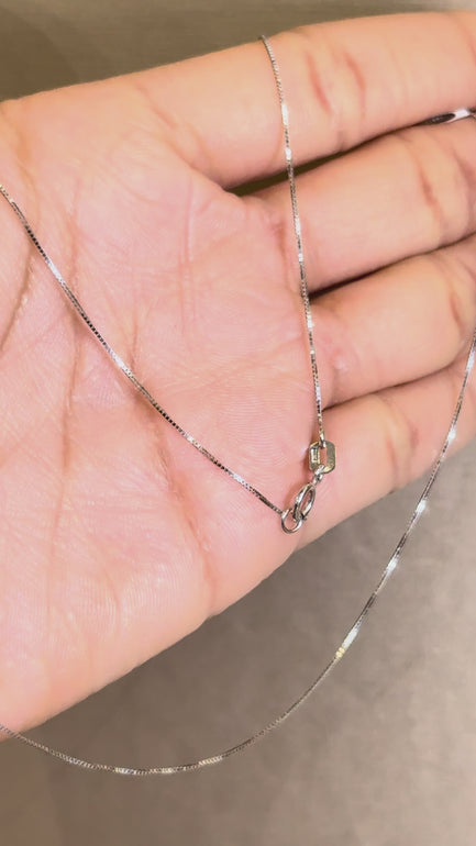 Maylaya Gems JF024 jewelry shown on hand - silent 1080p video
