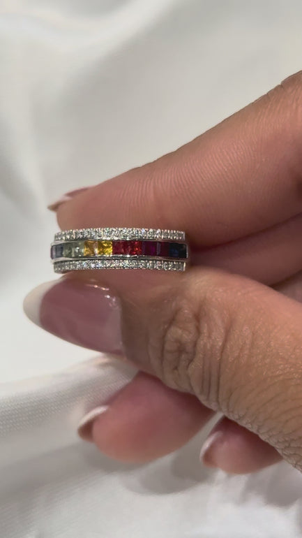 Maylaya Gems E002 jewelry shown on hand - silent 1080p video