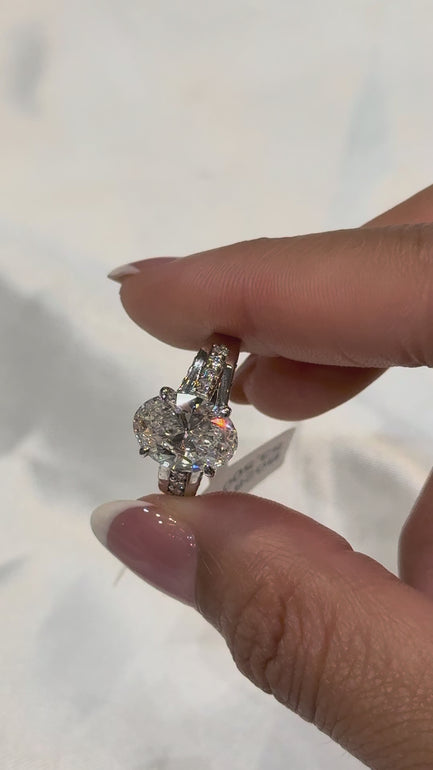 Maylaya Gems STK55 jewelry shown on hand - silent 1080p video
