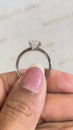 Load and play video in Gallery viewer, Maylaya Gems M024 jewelry shown on hand - silent 1080p video
