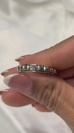 Load and play video in Gallery viewer, Maylaya Gems F008 jewelry shown on hand - silent 1080p video
