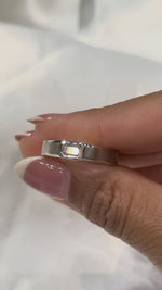 Load and play video in Gallery viewer, Maylaya Gems F003 jewelry shown on hand - silent 1080p video
