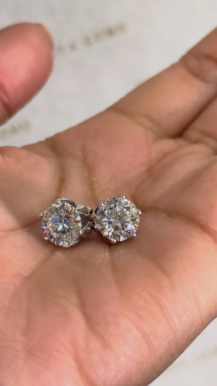 Maylaya Gems STK71 jewelry shown on hand - silent 1080p video