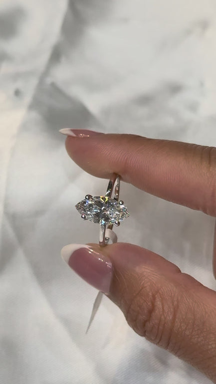 Maylaya Gems M01A jewelry shown on hand - silent 1080p video