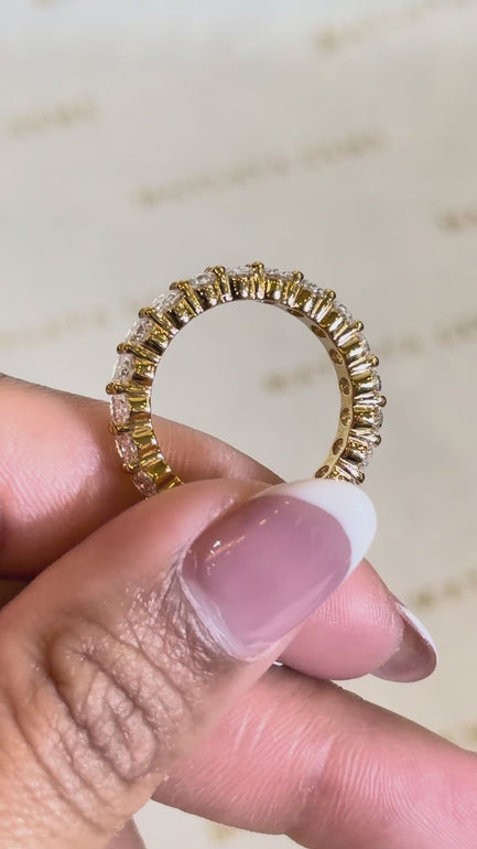 Maylaya Gems JF05A jewelry shown on hand - silent 1080p video