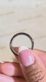 Load and play video in Gallery viewer, Maylaya Gems E023 jewelry shown on hand - silent 1080p video
