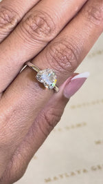 Load and play video in Gallery viewer, Maylaya Gems M114 jewelry shown on hand - silent 1080p video
