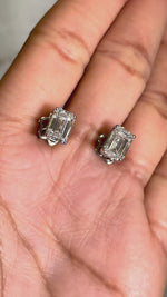 Load and play video in Gallery viewer, Maylaya Gems MGE6 jewelry shown on hand - silent 1080p video
