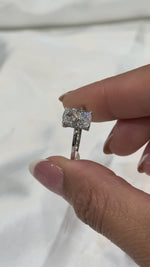 Load and play video in Gallery viewer, Maylaya Gems M090 jewelry shown on hand - silent 1080p video

