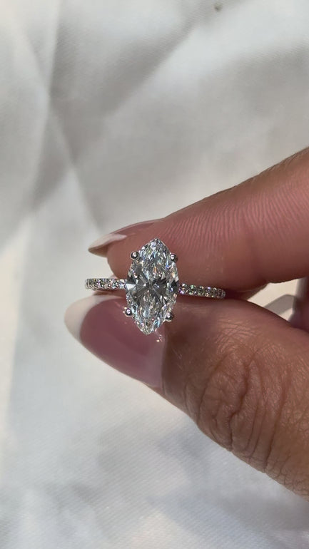 Maylaya Gems M03C jewelry shown on hand - silent 1080p video