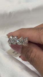 Load and play video in Gallery viewer, Maylaya Gems B032 jewelry shown on hand - silent 1080p video
