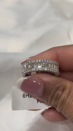 Load and play video in Gallery viewer, Maylaya Gems BQ5 / E004 / RD0 jewelry shown on hand - silent 1080p video

