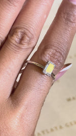 Load and play video in Gallery viewer, Maylaya Gems M096 jewelry shown on hand - silent 1080p video

