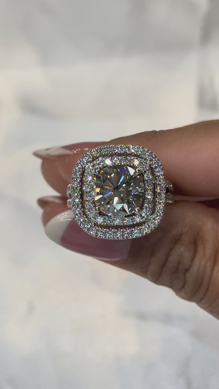 Maylaya Gems M0002 jewelry shown on hand - silent 1080p video