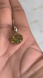 Load and play video in Gallery viewer, Maylaya Gems B003 jewelry shown on hand - silent 1080p video
