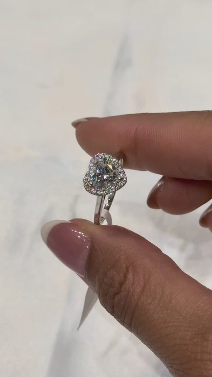 Maylaya Gems M119 jewelry shown on hand - silent 1080p video