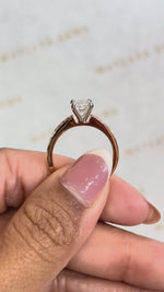 Load and play video in Gallery viewer, Maylaya Gems SH88 jewelry shown on hand - silent 1080p video
