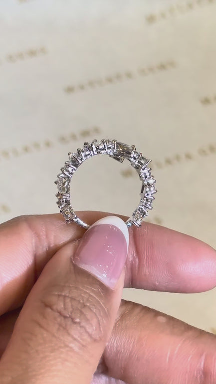 Maylaya Gems JF06A jewelry shown on hand - silent 1080p video