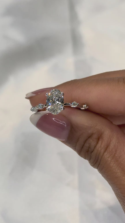 Maylaya Gems RGJ002 / STK85 jewelry shown on hand - silent 1080p video